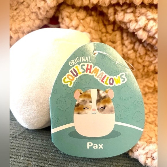 BNWT Pax Squishmallow Clip​​ - Picture 2 of 5